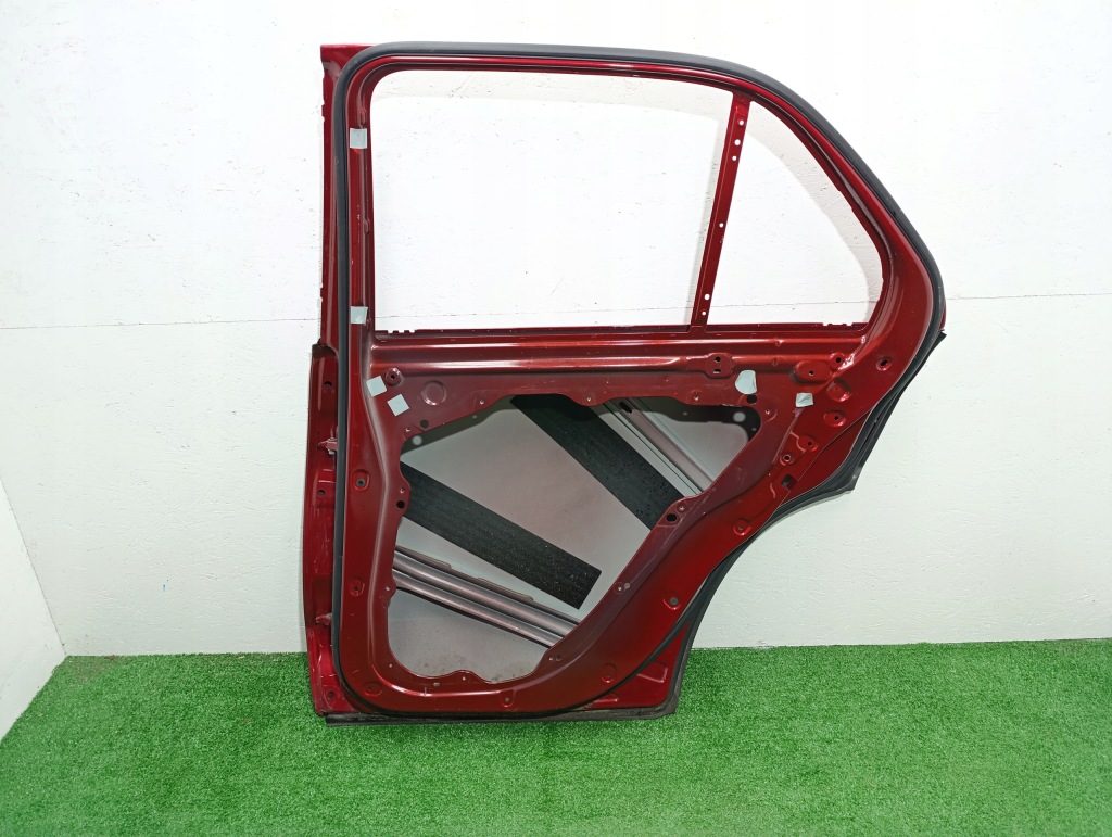 Mercedes gle w167 a167 двері правий задній задні Недорого