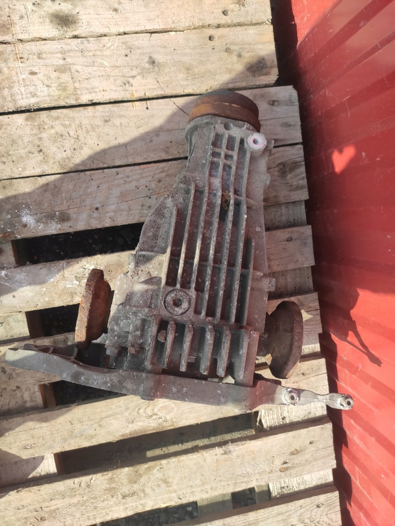 Audi a8 d4 3.0tdi cdta міст задні диференціал диференціал задній zdrowy 0ar525083b Оригінал