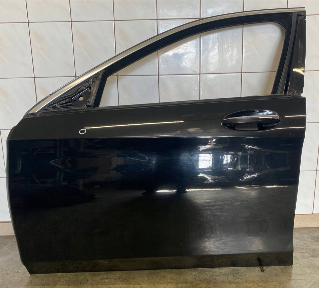 фото №1, Дверь левая перед mercedes s-klasa w222 lift long оригинальный номер цвет 197