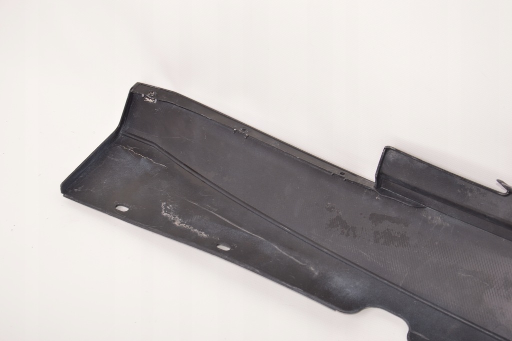 фото №5, Maserati granturismo молдинг порог правая czarna