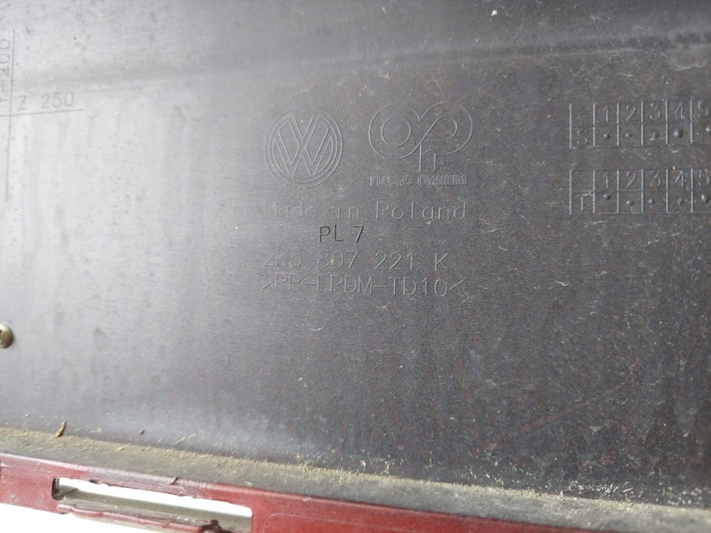 Vw caddy 2k5 бампер перед 2k5807221 k оригинал с Разборки