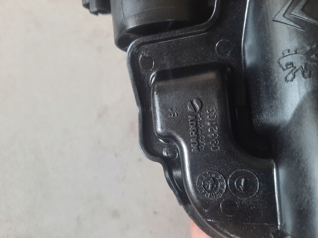 фото №14, Корпус термостата 2,0 9849443980 citroen peugeot proace ford opel fiat psa