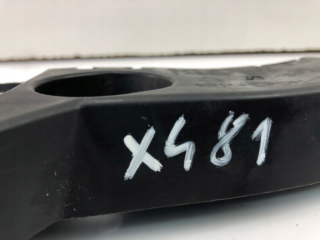 фото №16, Seat ibiza iv направляющая кронштейн бампера правый задняя 6j4807394b