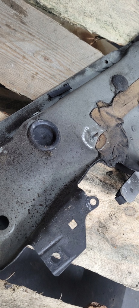 фото №8, A6 c7 4g носик правый лонжерон левая крыла ly8x a7 4g s7