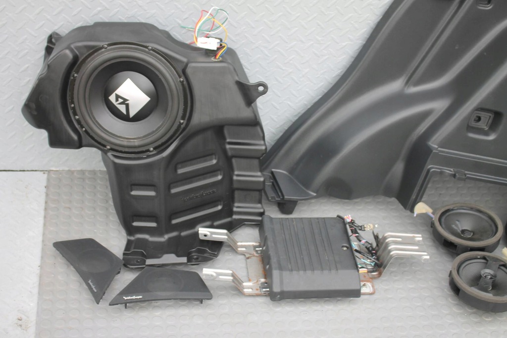 фото №13, Аудиосистема rockford усилитель сабвуфер динамик mitsubishi eclipse cross