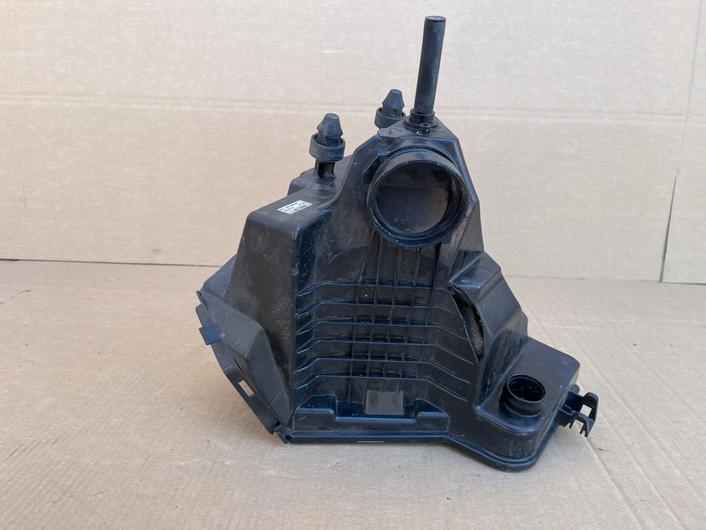 фото №4, Audi a4 b8 8k 8k0133835bf корпус фильтра воздуха
