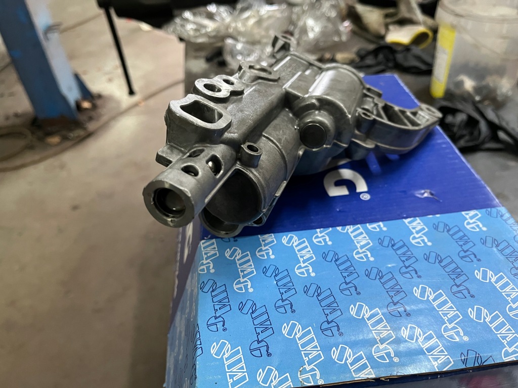 фото №7, Насос помпа масла n13b16a 168048004 bmw f20 1.6i 136 km 11-16