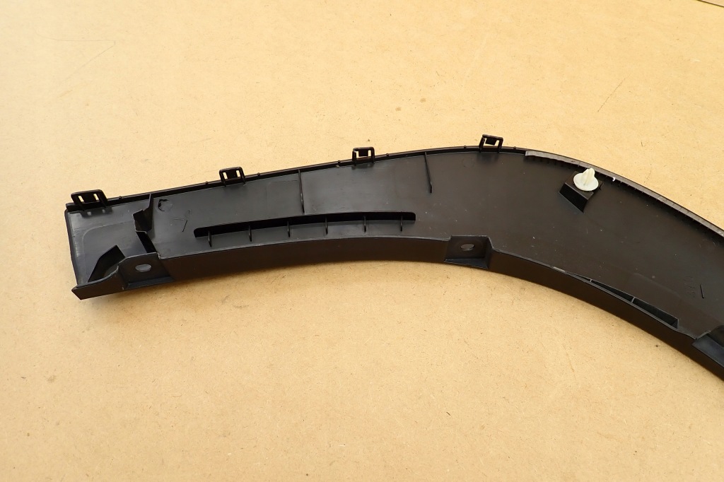 фото №13, Suzuki s-cross ii 22- молдинг крила права перед передня 7721163t0r rh оригінальний номер