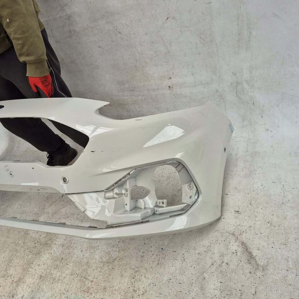 фото №8, Ford fiesta viii 8 mk8 st st-line 18-21 бампер перед передний pdc