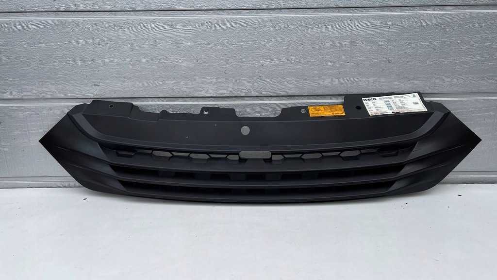 фото №1, Решітка радіатора решітка радіатора бампера iveco daily lift