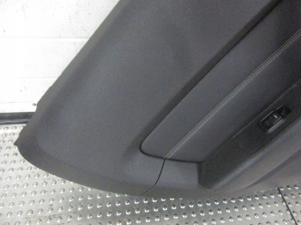 фото №4, Hummer h3 2007 обшивка захист двері задня