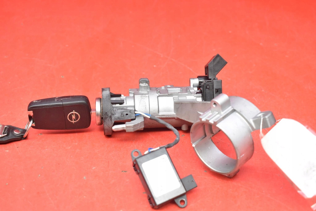 фото №5, Замок зажигания ключ 20912838 opel astra 4 iv j 2.0 cdti 160 km 09-12
