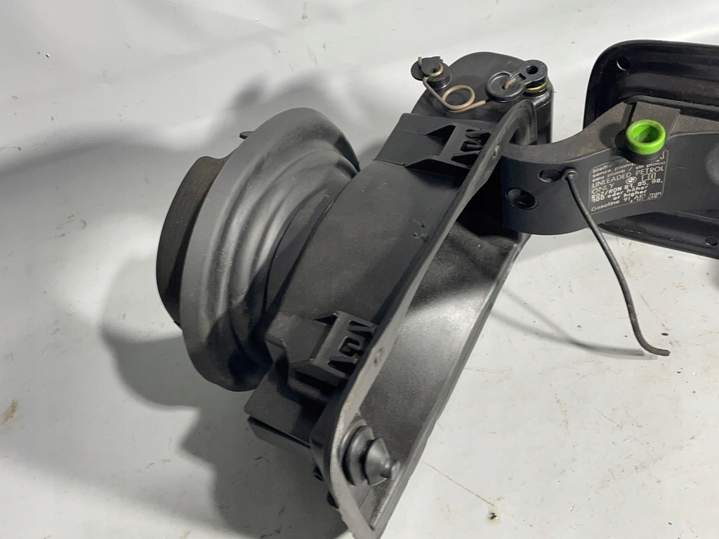 фото №7, Крышка заливной топлива bmw 3 e90 e91 europa sparkling graphite m/shwartz