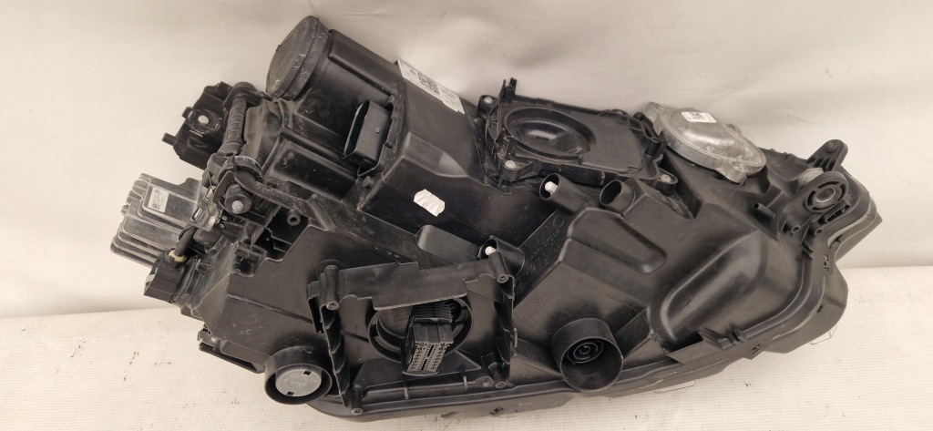 фото №7, Vw golf sportsvan lift full led лампа передняя левая