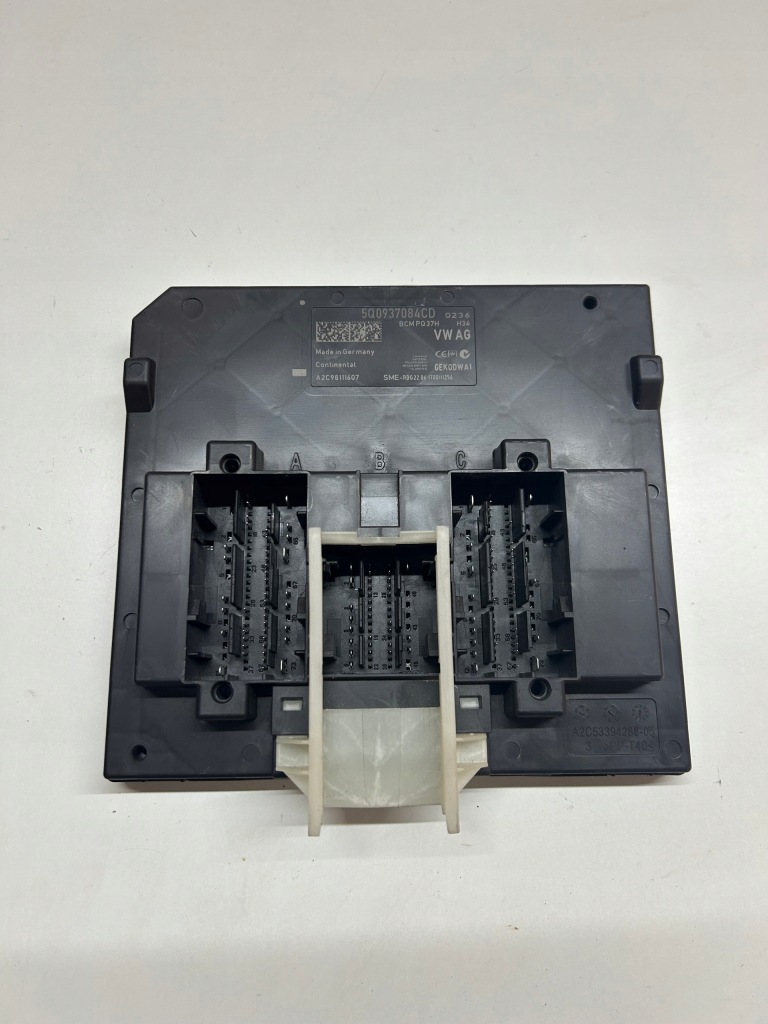 фото №1, Модуль комфорта seat leon iii 5q0937084cd