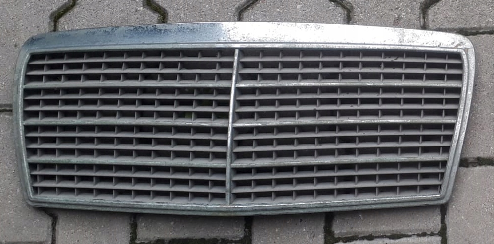 фото №1, Решітка радіатора - решітка do mercedesa w124