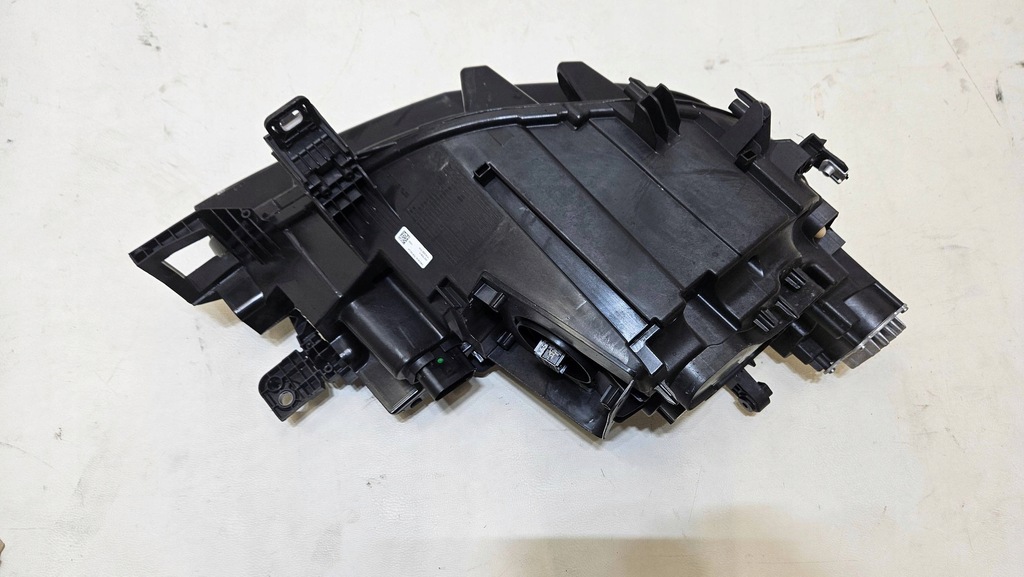 фото №9, Лампа перед передняя левая vw id4 id.4 full led 11b941035h