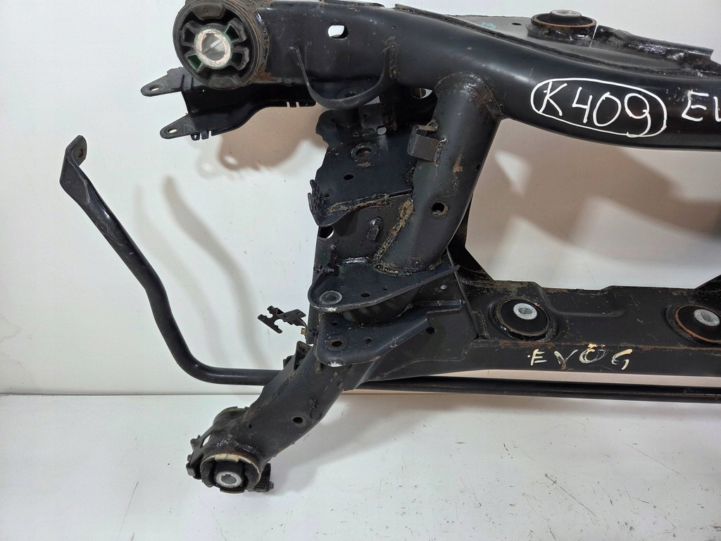 фото №2, Land rover range rover evoque l551 подрамник подвеска заднего k409