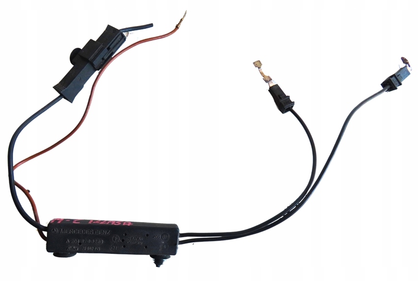 Купить Усилитель антенны радио mercedes c klasa w204 2007-2013 год a2048709289