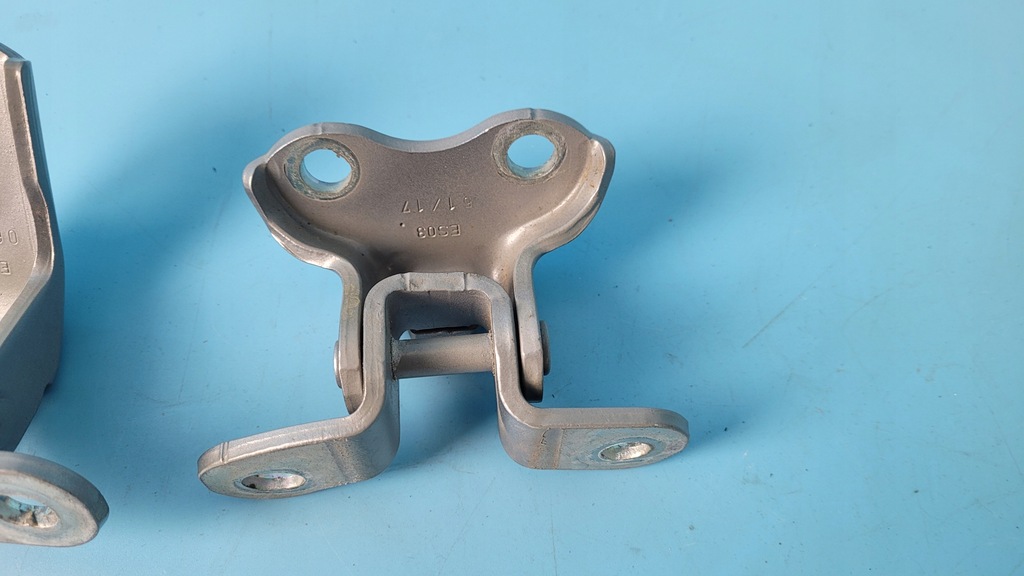 фото №10, Bmw x2 f39 петля дверь правый перед góra dół