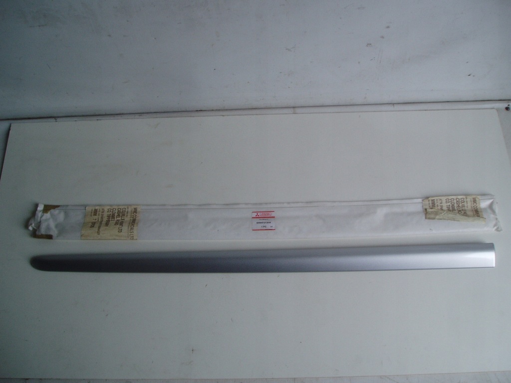 фото №1, Молдинг дверь передняя левая mitsubishi colt 6