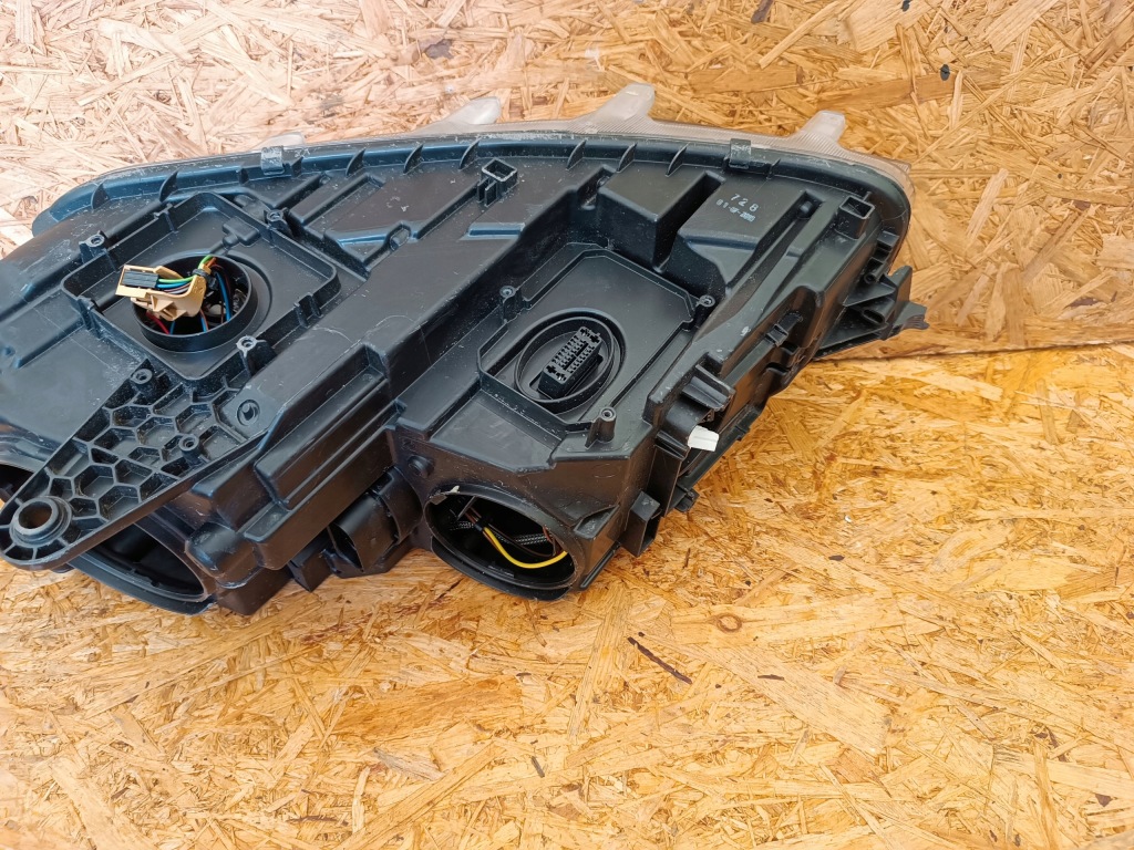 фото №12, Фара лампа права перед eu 5e1941016b skoda octavia iii ксенон