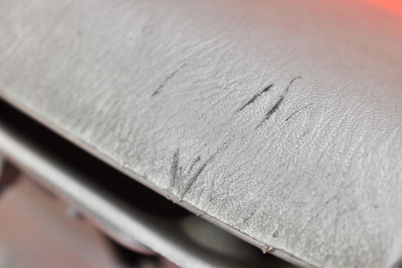 фото №8, Бардачок пассажира eu 681083y100 nissan maxima a33 00-05