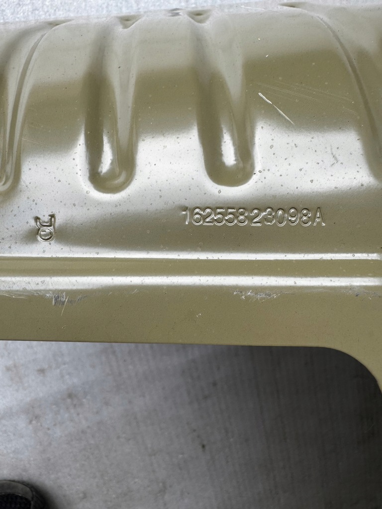 фото №6, Задній правий крила обшивка заднього крила праве tesla model 3