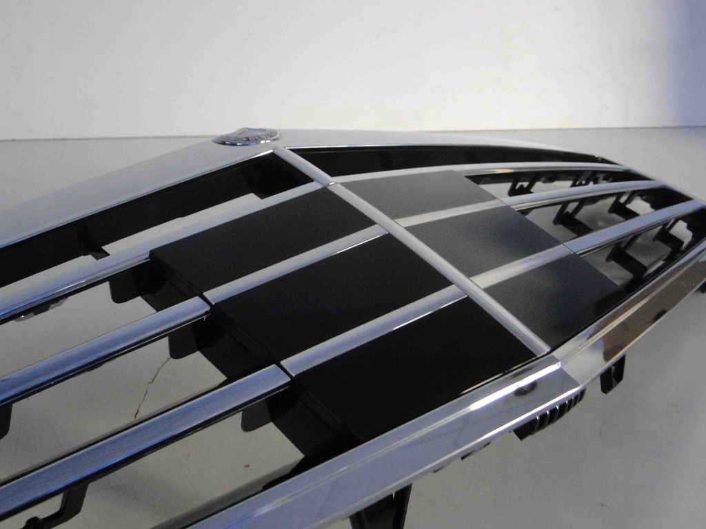 фото №3, Mercedes e klasa w212 212 решётка радиатора решётка радиатора na радар