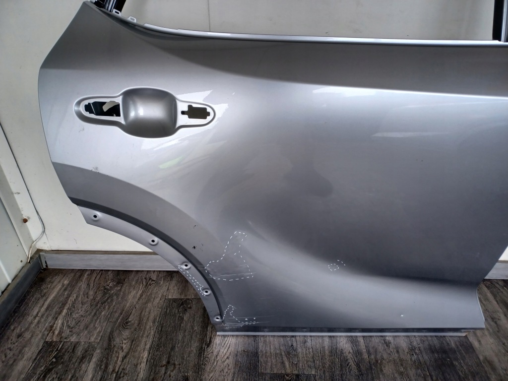 Дверь ----- задняя правое  задняя правый  ----- lexus rx v ---- 2023- Цена