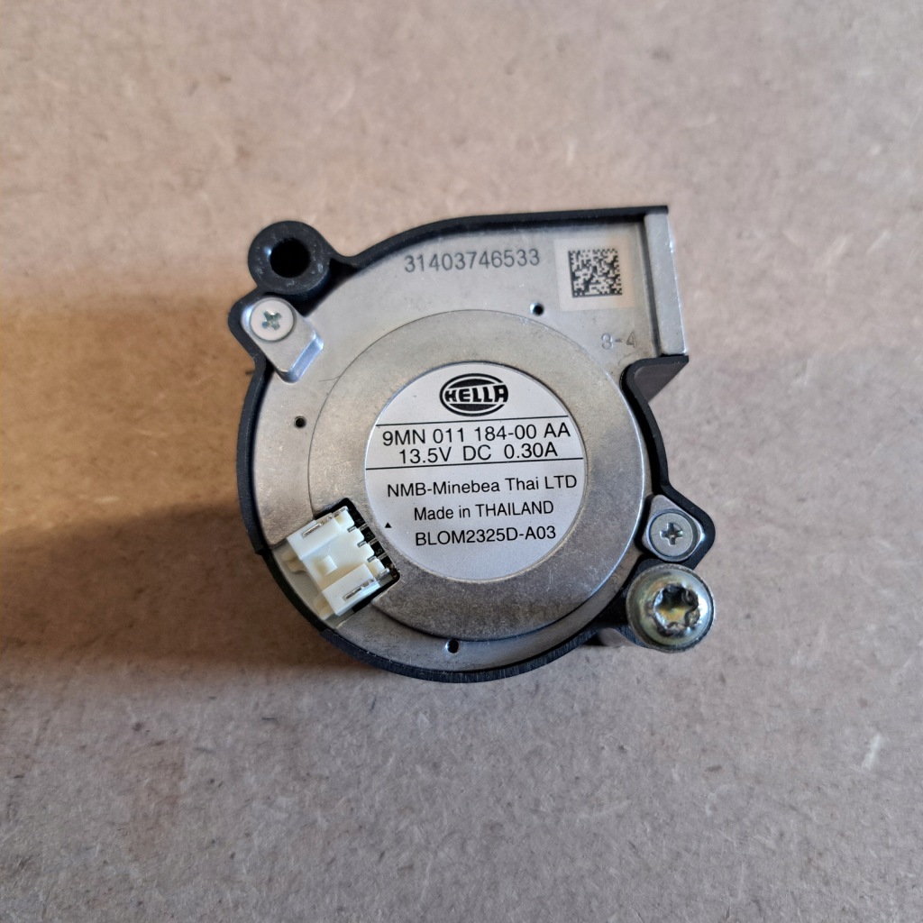 фото №1, Audi a3 a6 a7 a8 вентилятор повітродувка охолодження фара full led