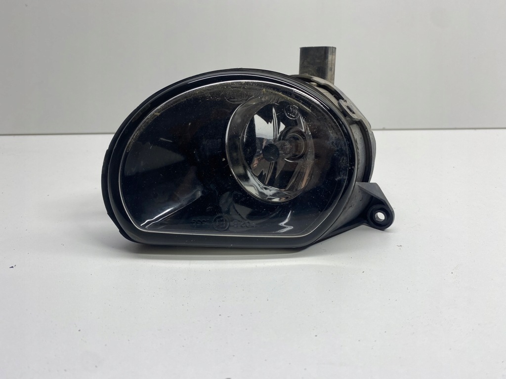 фото №1, Audi q7 4l przed lift противотуманная фара правый противотуманные 8p0941700a