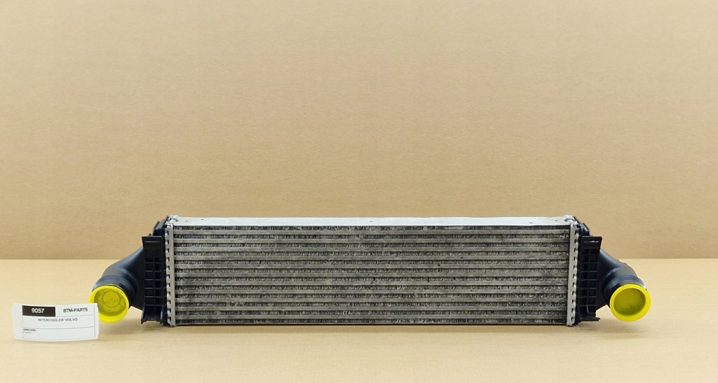 Купити Інтеркулер volvo v40 2.0t t4 t5 рестайлінг