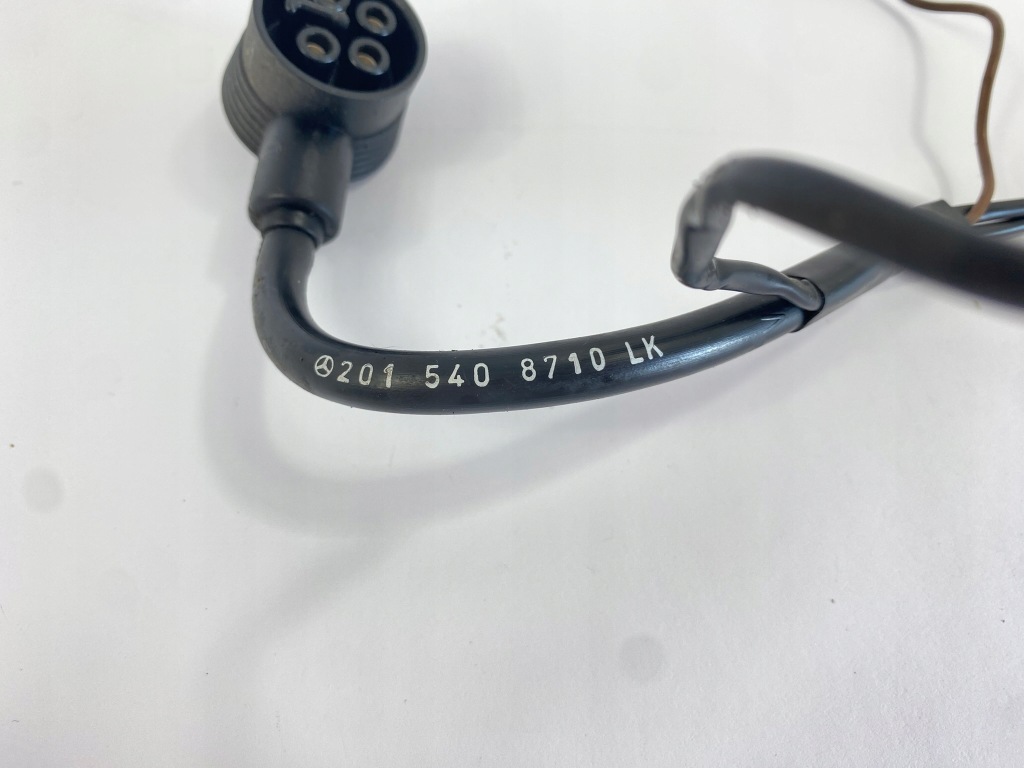 Шланг джгут апарата запалювання модуля mercedes 190 w201 2015408710 Недорого