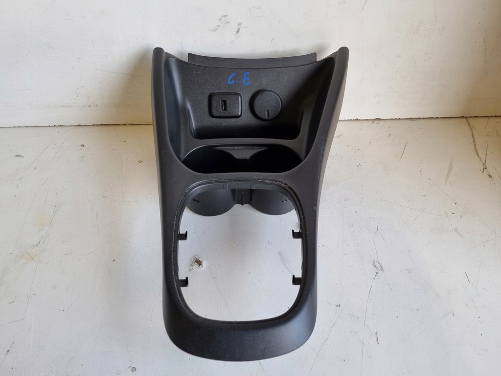 фото №1, Рамка защита корпус 13390689 opel corsa e