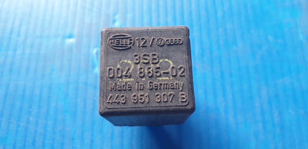 фото №1, Audi vw реле 443951307b 292