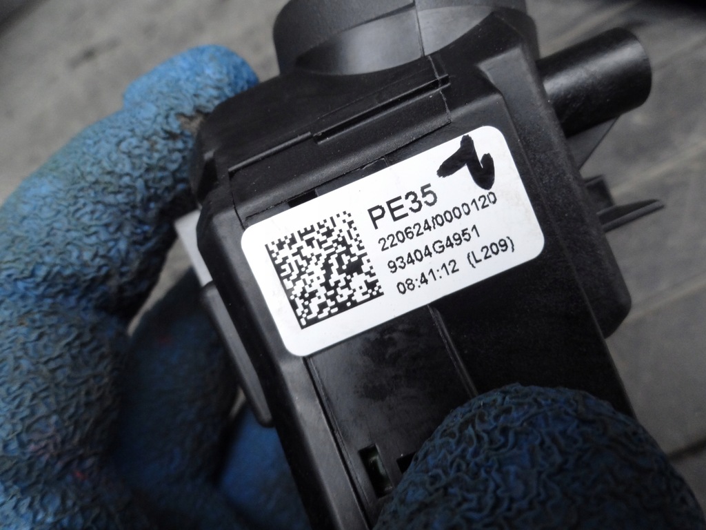 фото №6, Hyundai i30 iii 2022 kombi переключатель комбинированный света дворник europa