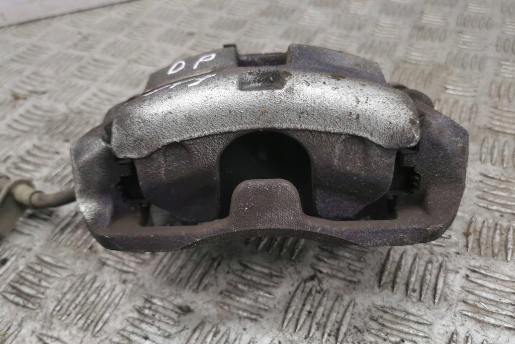 фото №7, Суппорт тормозной передний правый hyundai i30 gd 58130g4100 1.0l 2023