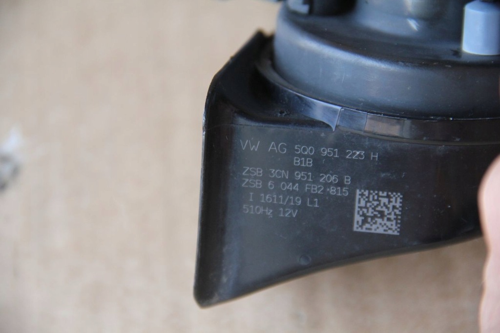 фото №10, Сигнал кронштейн vw atlas 3cn951206b 3cn951206c