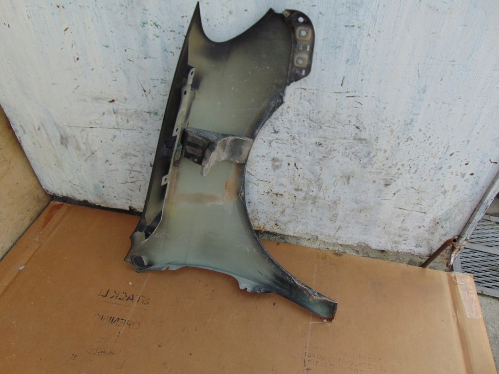 фото №16, Крыло левый перед чёрный vw golf vi kombi lc9x