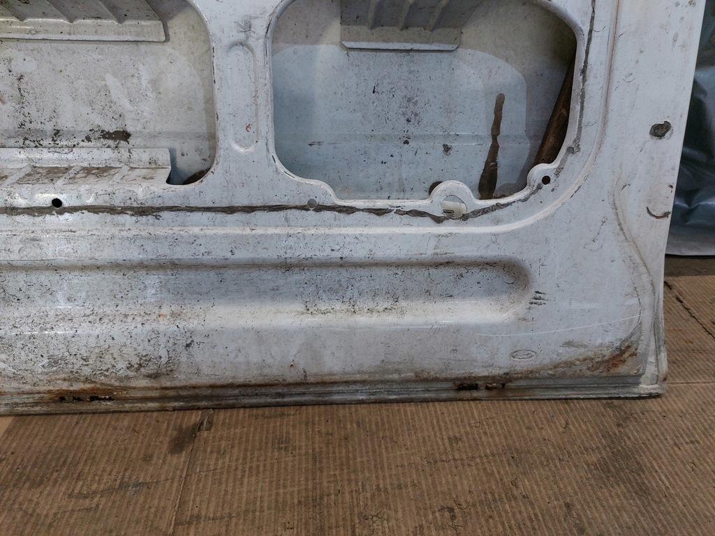 фото №16, Дверь правое сдвижные ford transit v