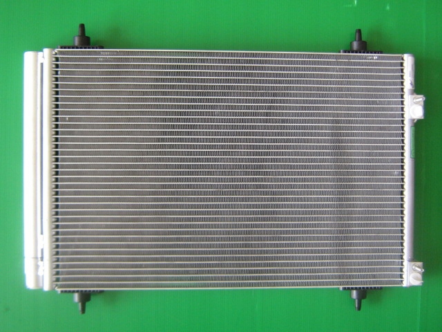 фото №1, Радиатор кондиционера peugeot 308 1.6 hdi