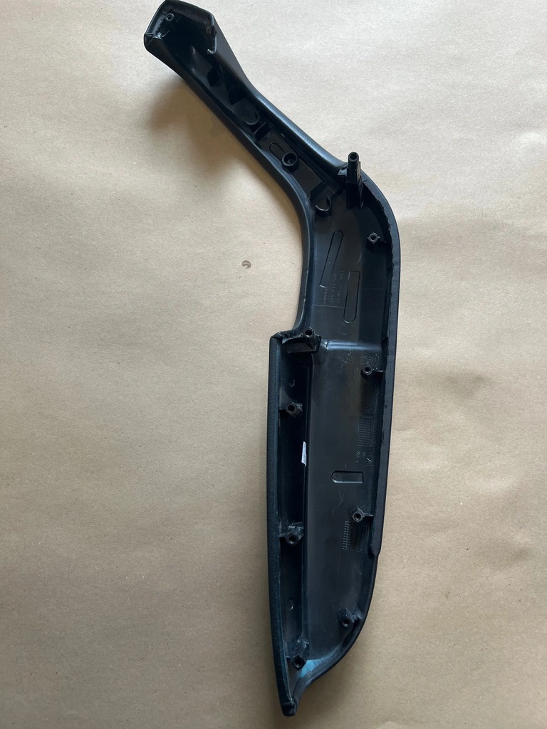 фото №5, Кронштейн ручка подлокотник обшивка audi a6 c7