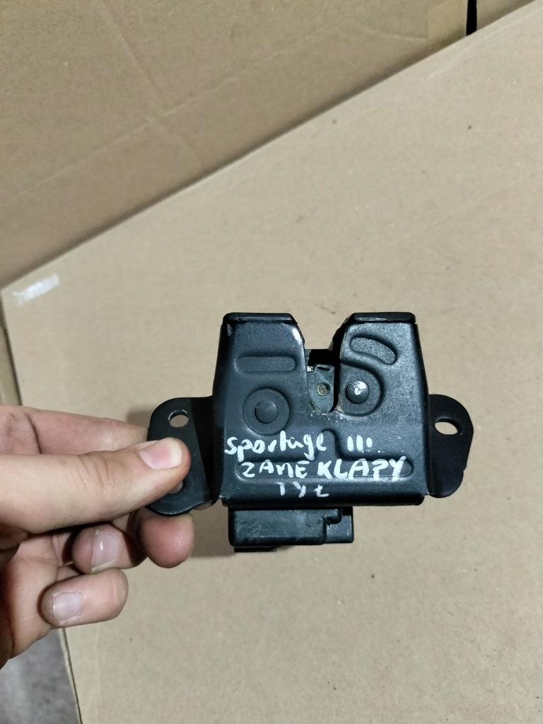 фото №8, Kia sportage iii замок крышки багажника