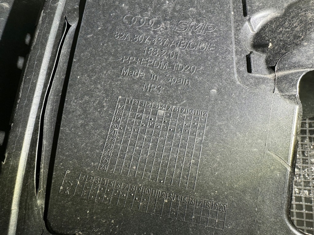 фото №7, Audi a1 82a бампер передний