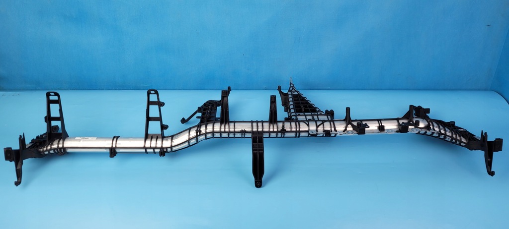 фото №5, Mercedes w206 балка поперечна каркас панелі консолі a2066808702 a2066801300