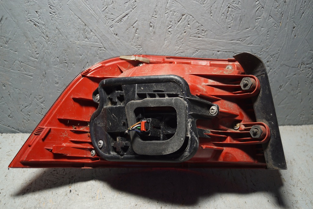 фото №9, Лампа правый задняя vw passat b7 kombi 3af945096e