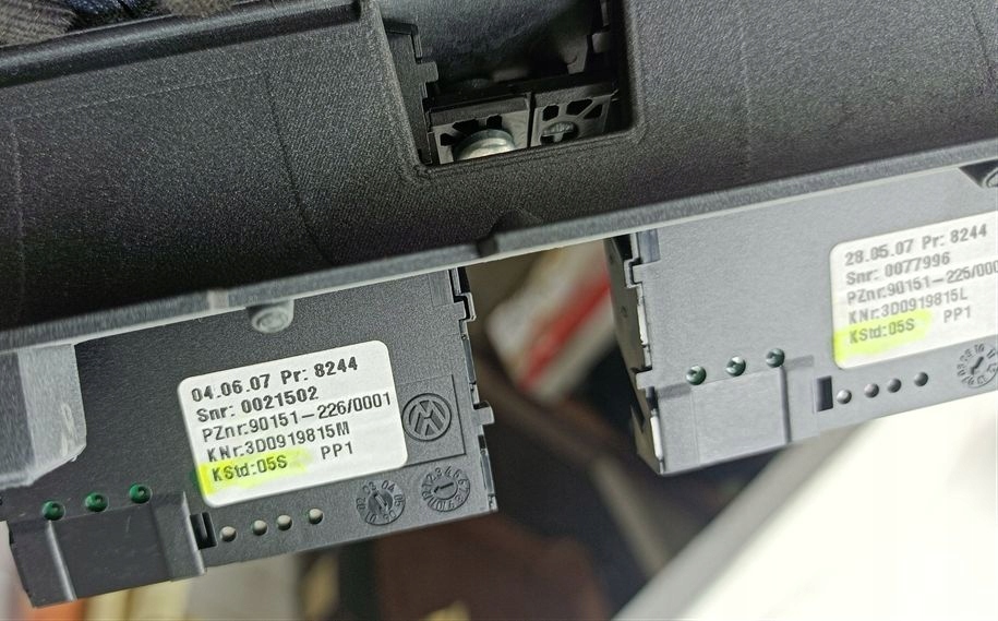 фото №12, Молдинг декоративна кнопки панелі керування vw phaeton 3d 02-10 3.0 tdi v6