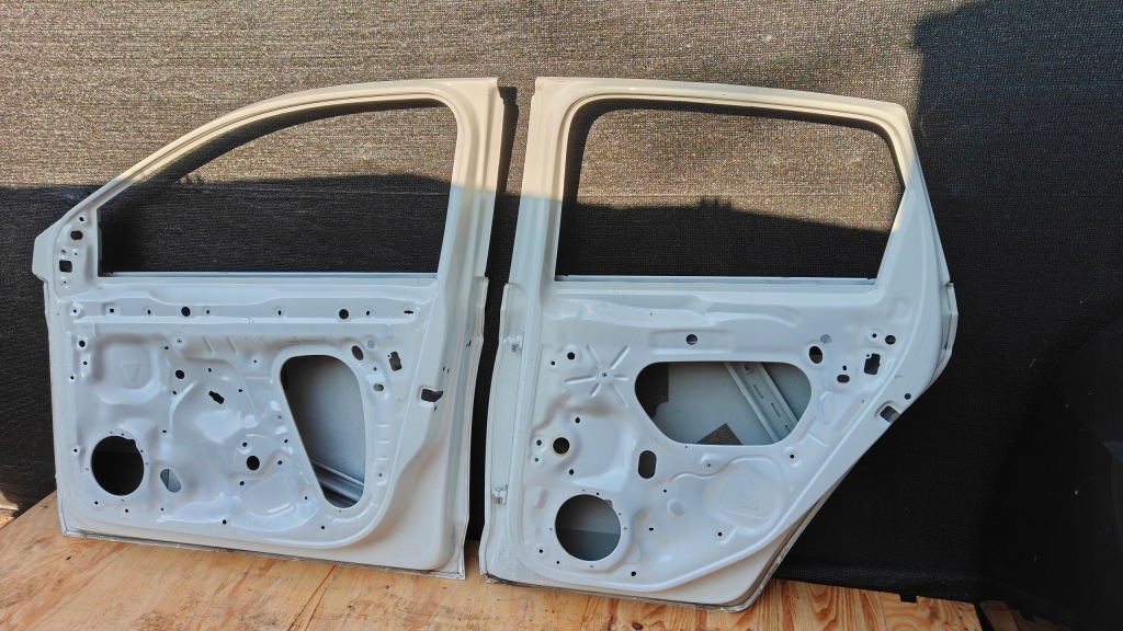 фото №9, Vw polo v 5 2g 2g4 дверь правое перед задняя 2g4831312f 2g4833312d