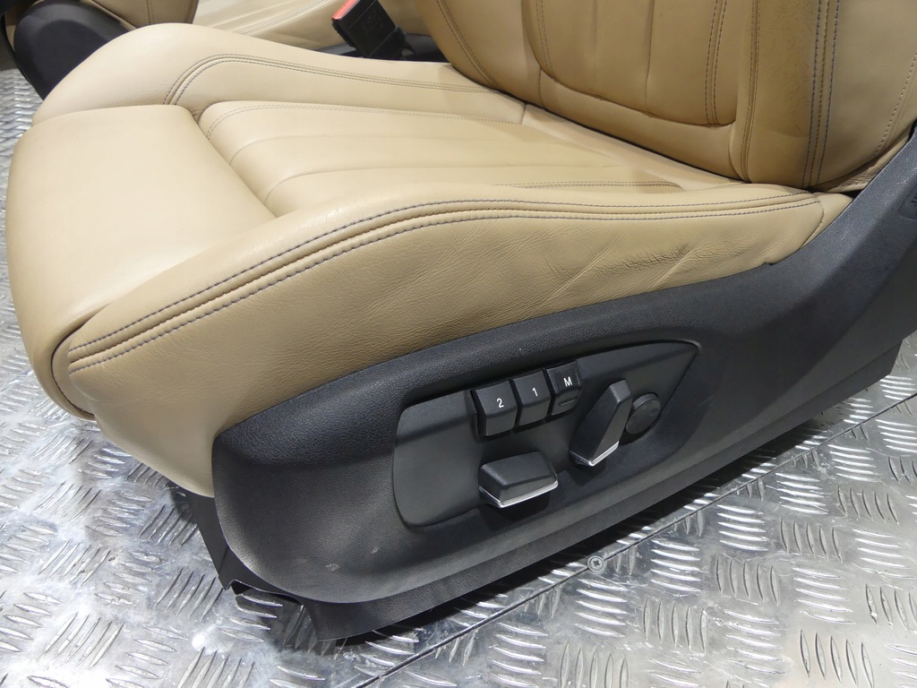 фото №15, Bmw x6m f86 x6 f16 оббивка сидіння заднє сидіння тунель шкіра / sonoma